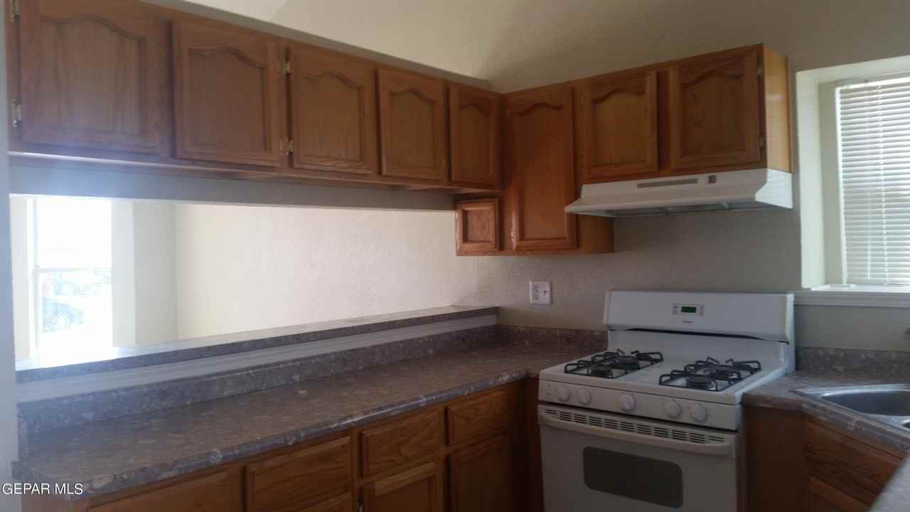 505 Von Bargen Dr - Photo 4 of 6