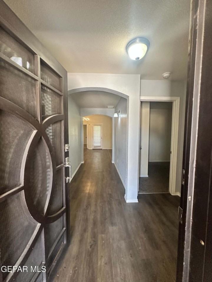 720 Villa Romero Dr - Photo 3 of 16