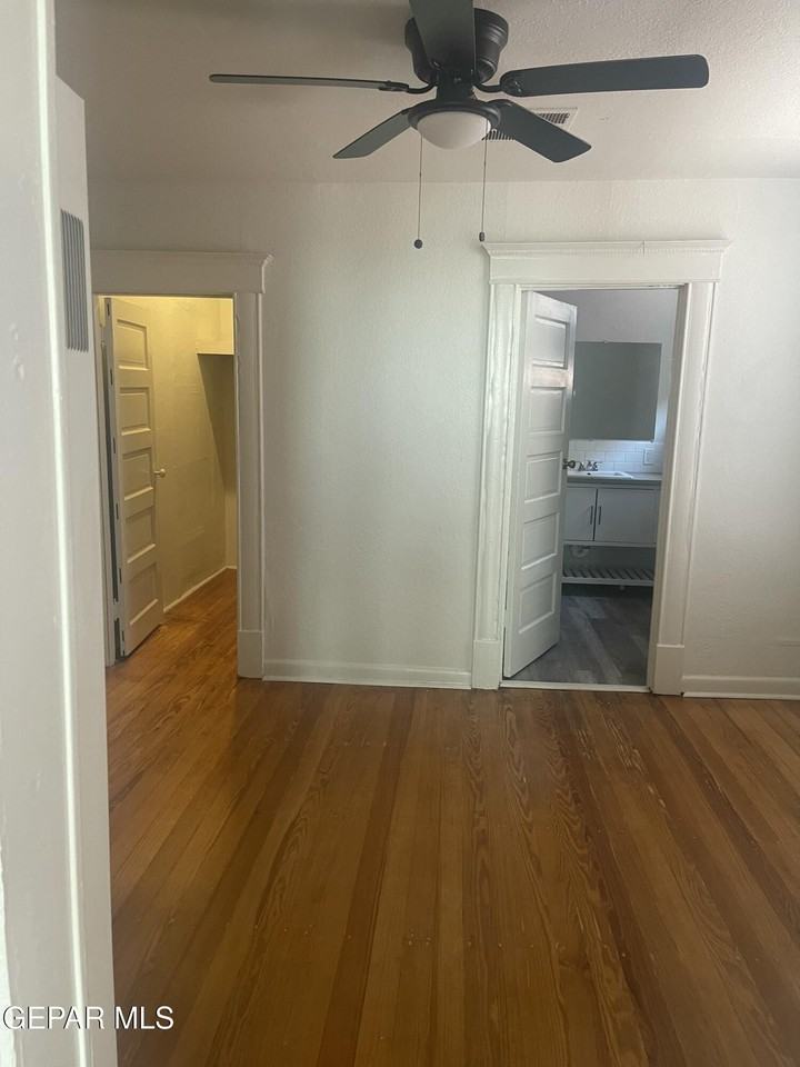 1907 Arizona Ave #1 - Photo 5 of 14