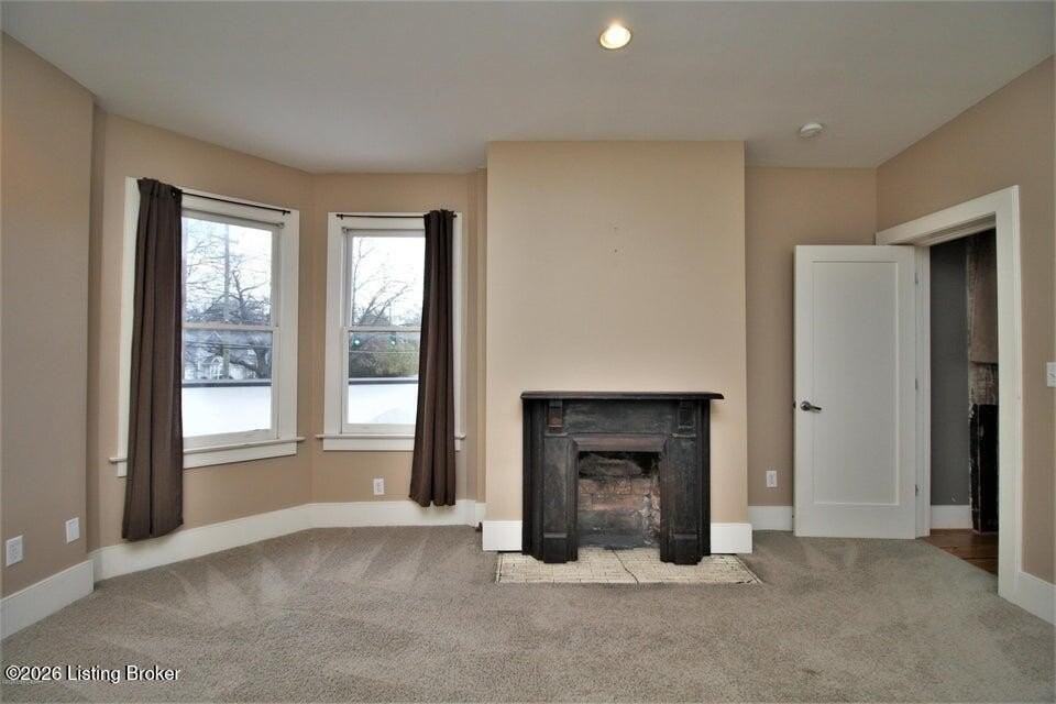 2920 Frankfort Ave #201 - Photo 5 of 18