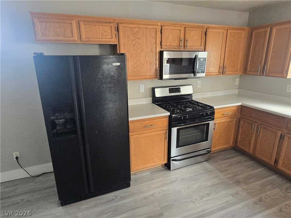 5270 Paradise Skies Ave - Photo 4 of 17