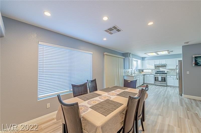 4565 S Bonita Vista St - Photo 5 of 26
