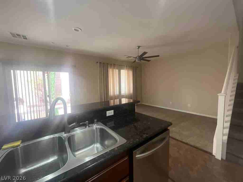 9763 White Lilac St - Photo 5 of 23