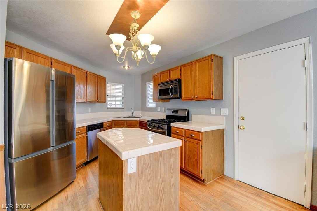 6401 Morley Ave - Photo 5 of 30