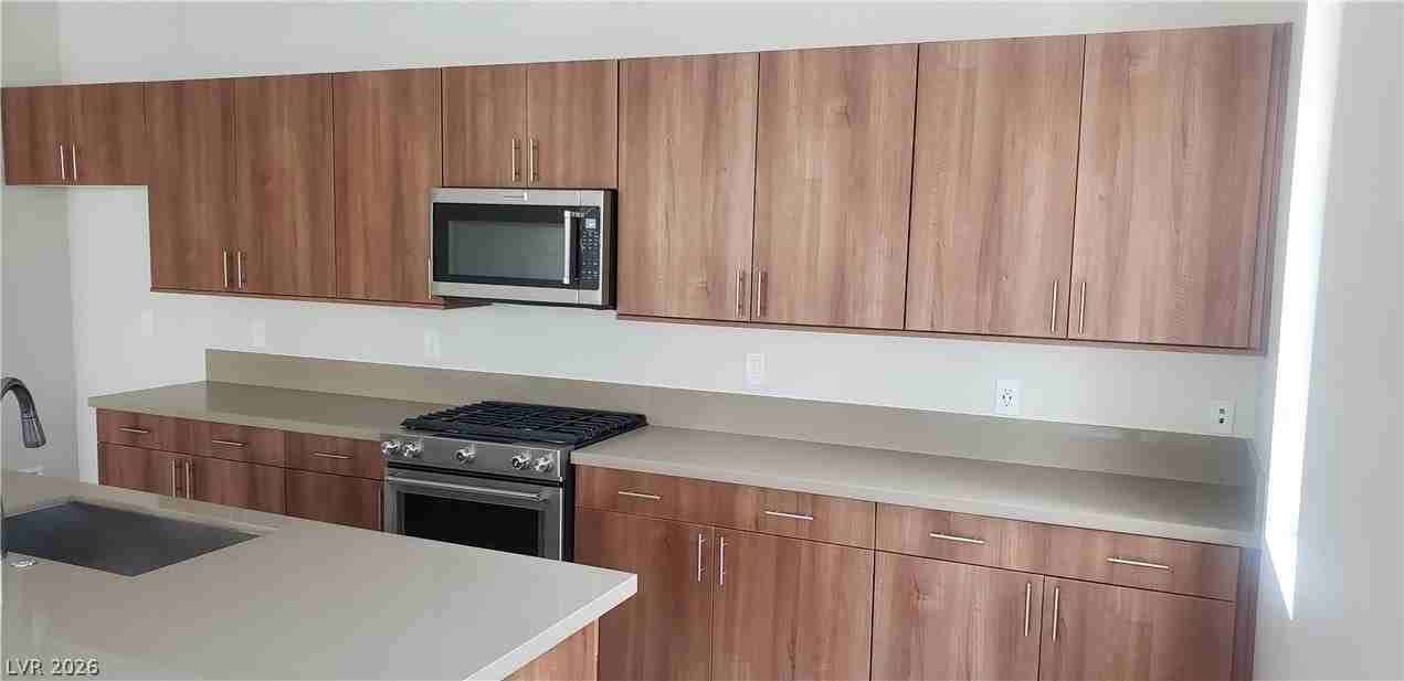 11278 Kraft Mountain Ave #103 - Photo 3 of 19