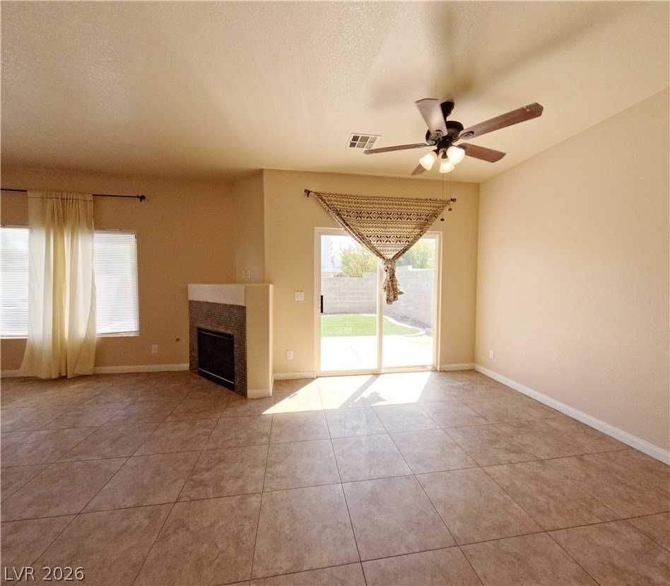 8455 Faucet Ave - Photo 4 of 50
