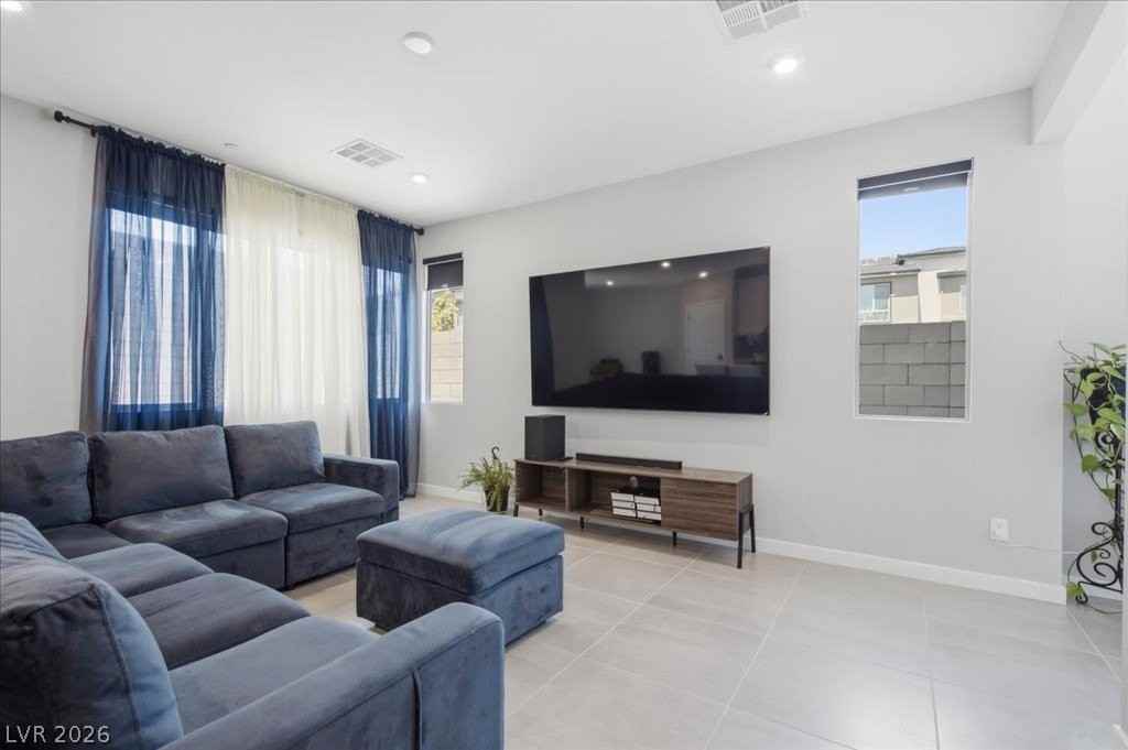 9276 Litvin St - Photo 5 of 25