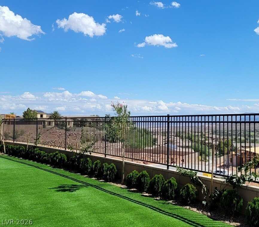 81 Reverie Heights Ave - Photo 4 of 50