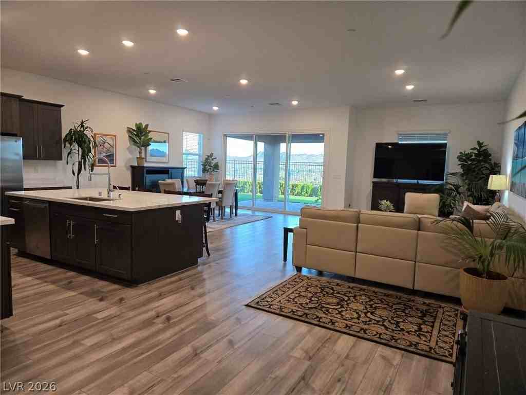 81 Reverie Heights Ave - Photo 6 of 50