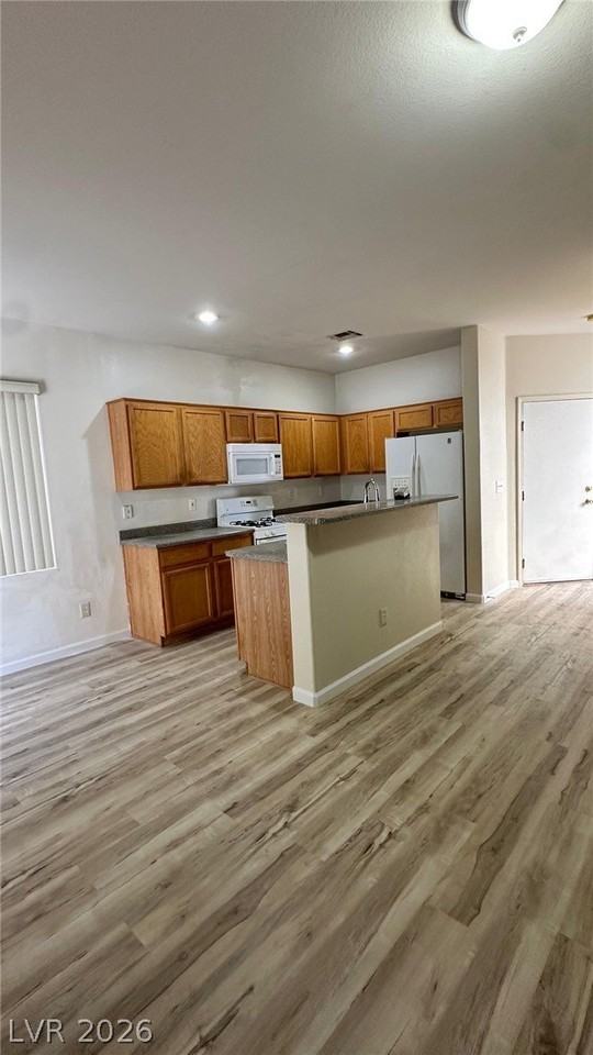 6075 Secret Island Dr - Photo 3 of 5