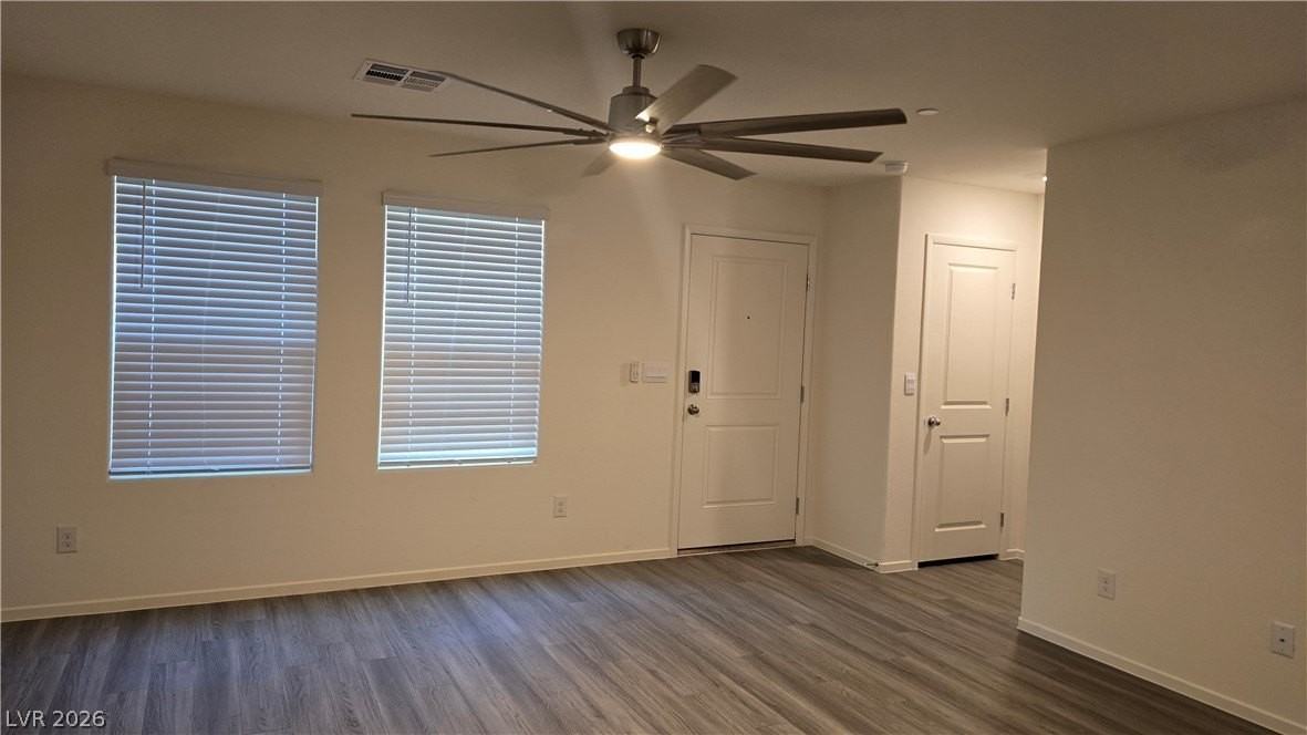 4857 Orchid Ridge Ave - Photo 3 of 18
