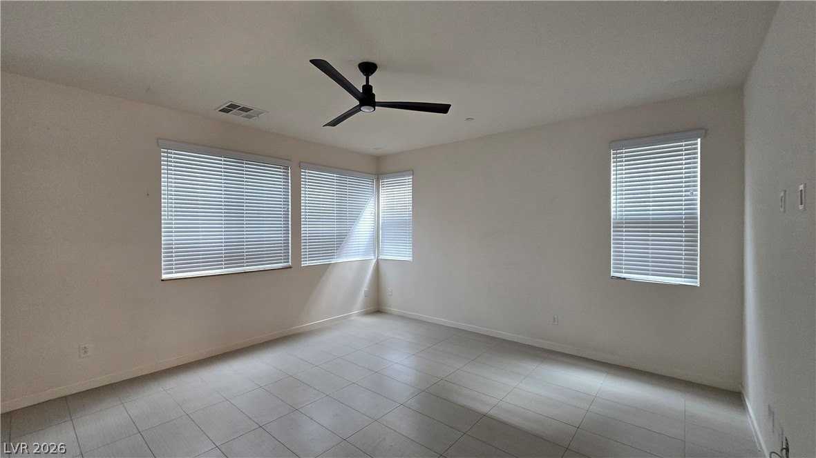 762 Elstree Ct - Photo 4 of 20