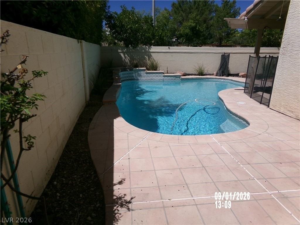 1505 Imperial Cup Dr - Photo 2 of 38