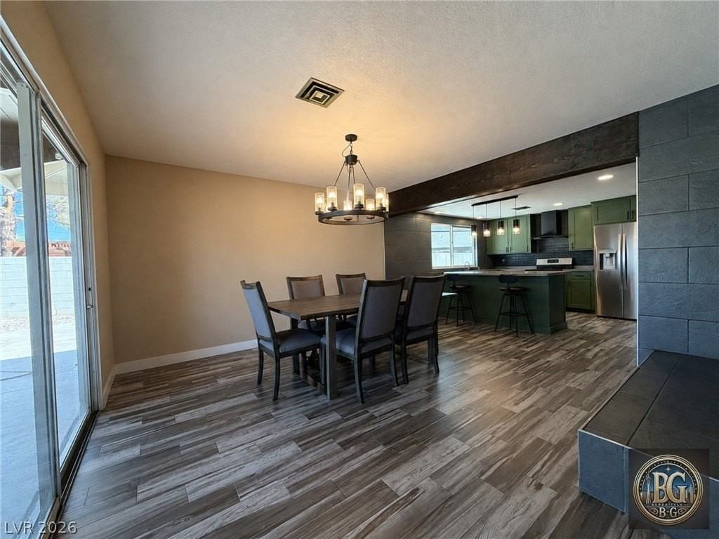 3824 Golf Ln - Photo 7 of 24