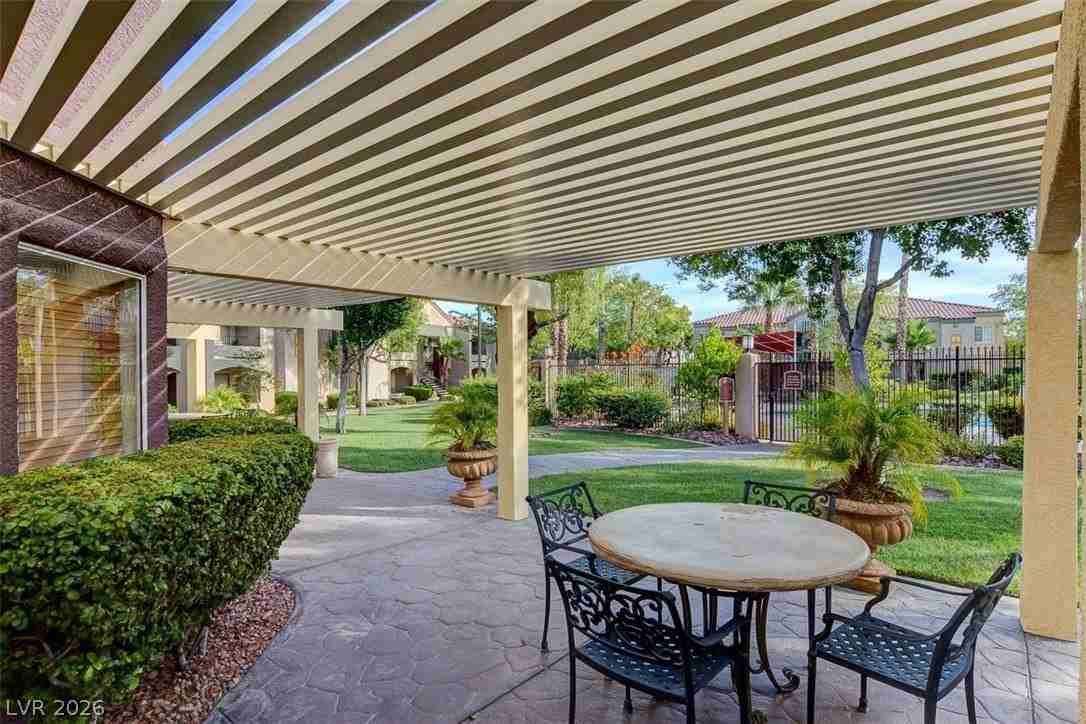 7885 W Flamingo Rd #2030 - Photo 4 of 41
