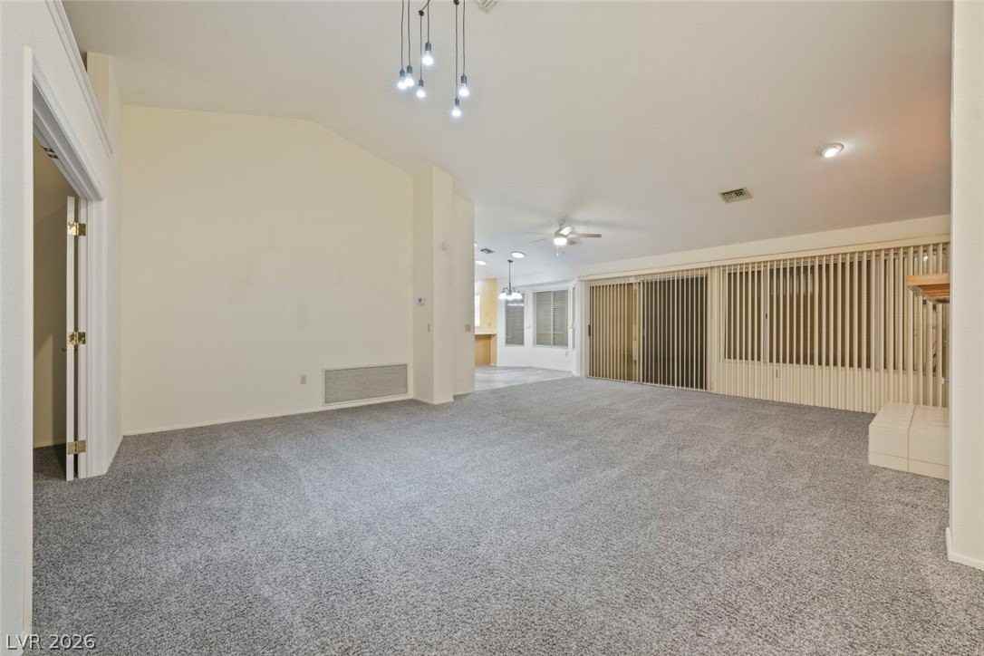 3009 Linkview Dr - Photo 4 of 29