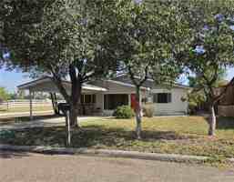 featured image of 1121 W Mahl St