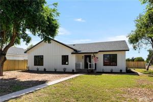 featured image of 620 W Hill Dr