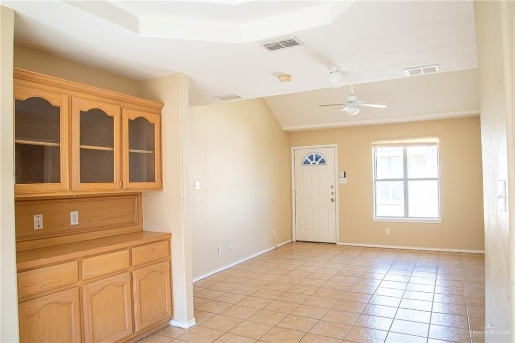 1003 Cedarwood Dr - Photo 7 of 13