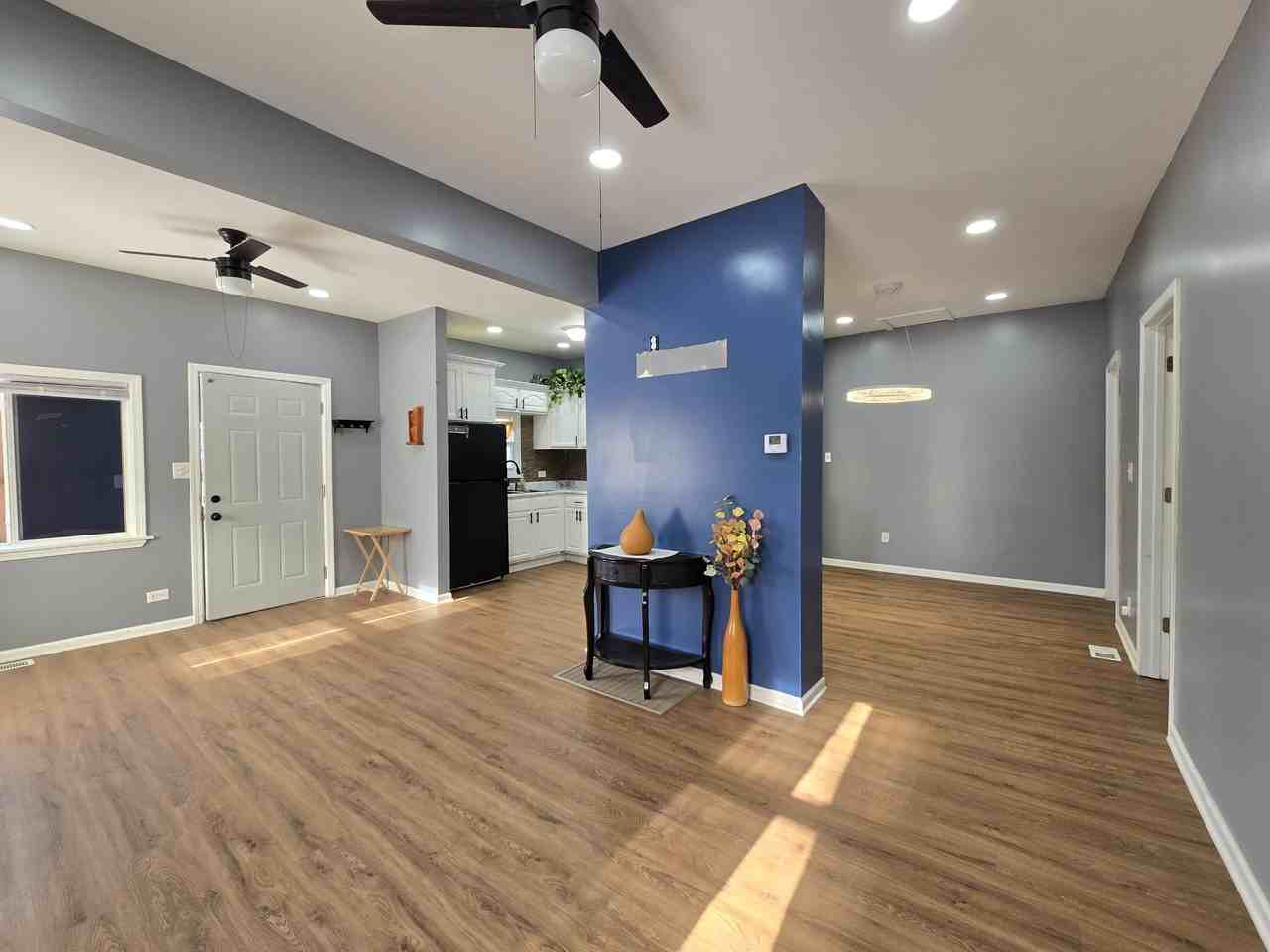 1047 Ralston St - Photo 7 of 29