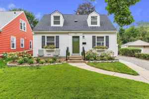 featured image of 715 Linda Vista St