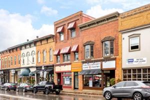 featured image of 115 S Main St #315