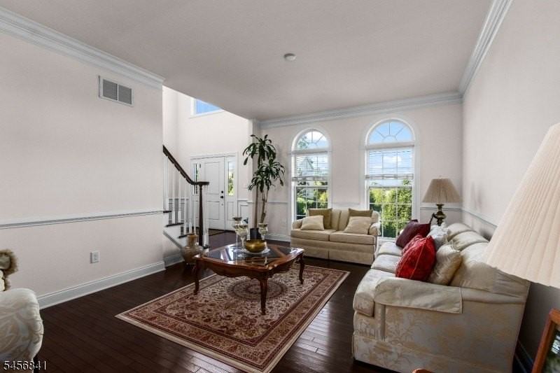 5 Pfrommer Ave - Photo 4 of 27