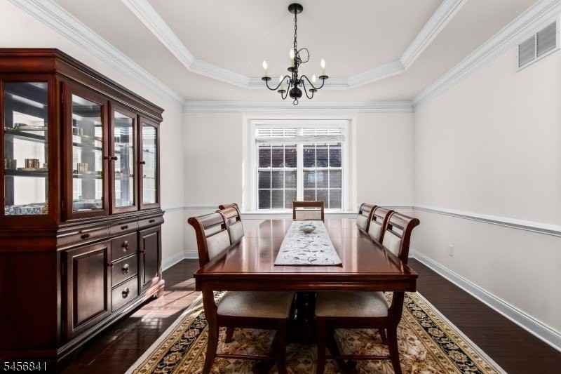 5 Pfrommer Ave - Photo 5 of 27