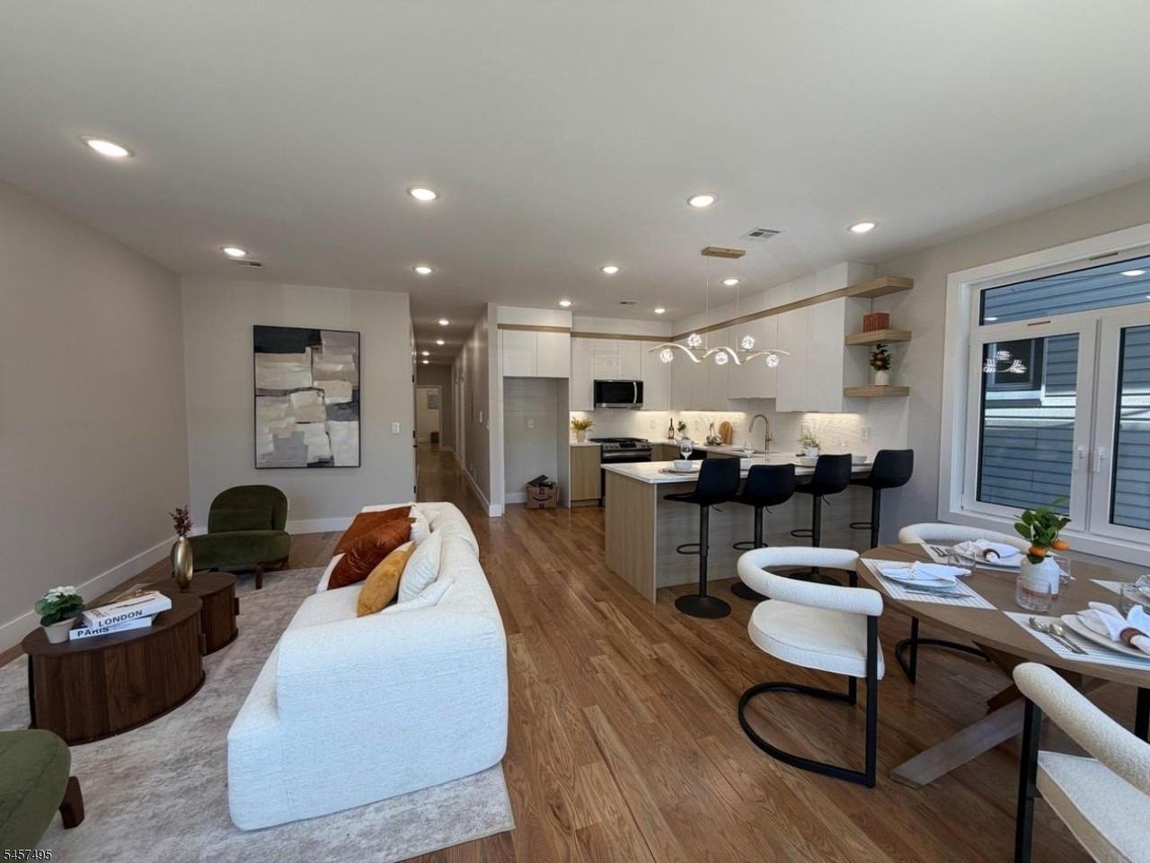 31 Grace St - Photo 2 of 15
