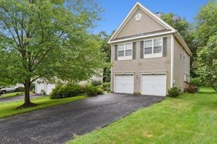 54 Plantation Rd - Photo 1 of 1