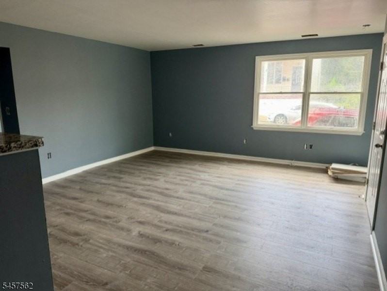 86 Main St #G - Photo 3 of 3