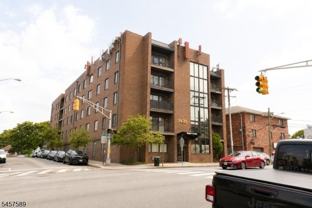 7430 Kennedy Blvd Apt 406 - Photo 1 of 1