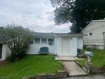 5 Otis Pl - Photo 1 of 1