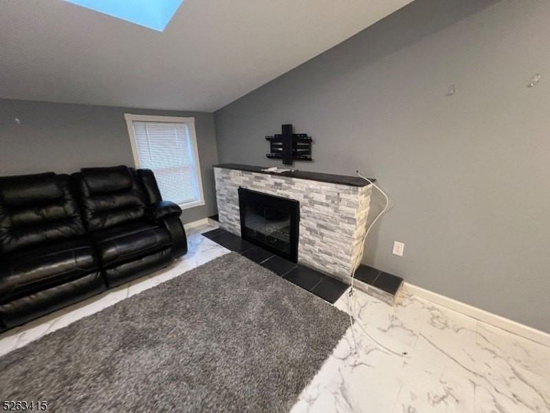 94 Garside Ave - Photo 6 of 10