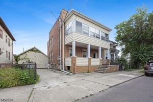 featured image of 74 Westminster Pl #2
