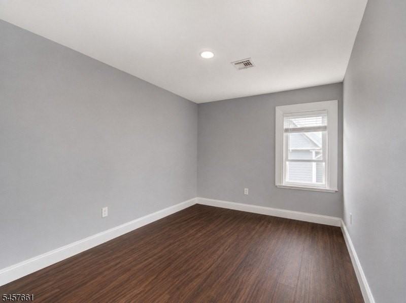 216 Prescott Pl #2 - Photo 3 of 15