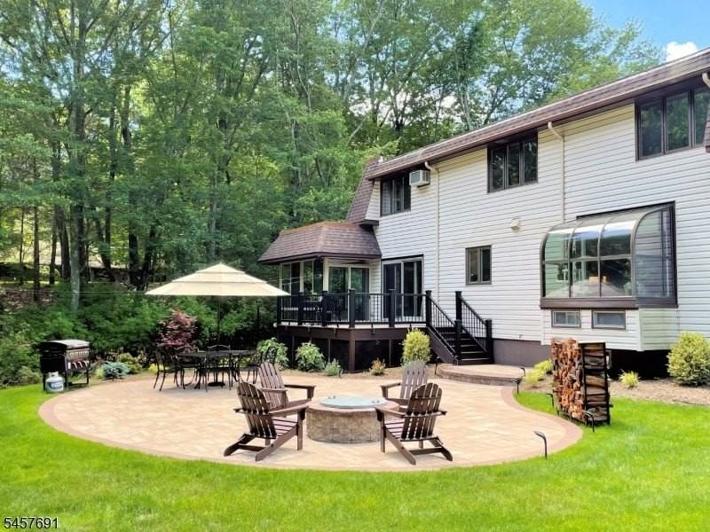 359 Hillview Ter - Photo 2 of 50