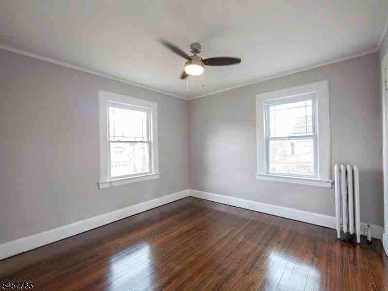 34 Willow St - Photo 7 of 7