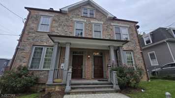 featured image of 40 Prospect St ## 42