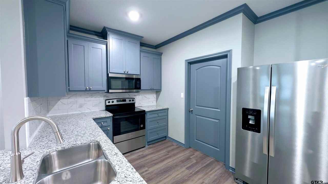 11532 County Road 219 Unit 1 - Photo 6 of 17