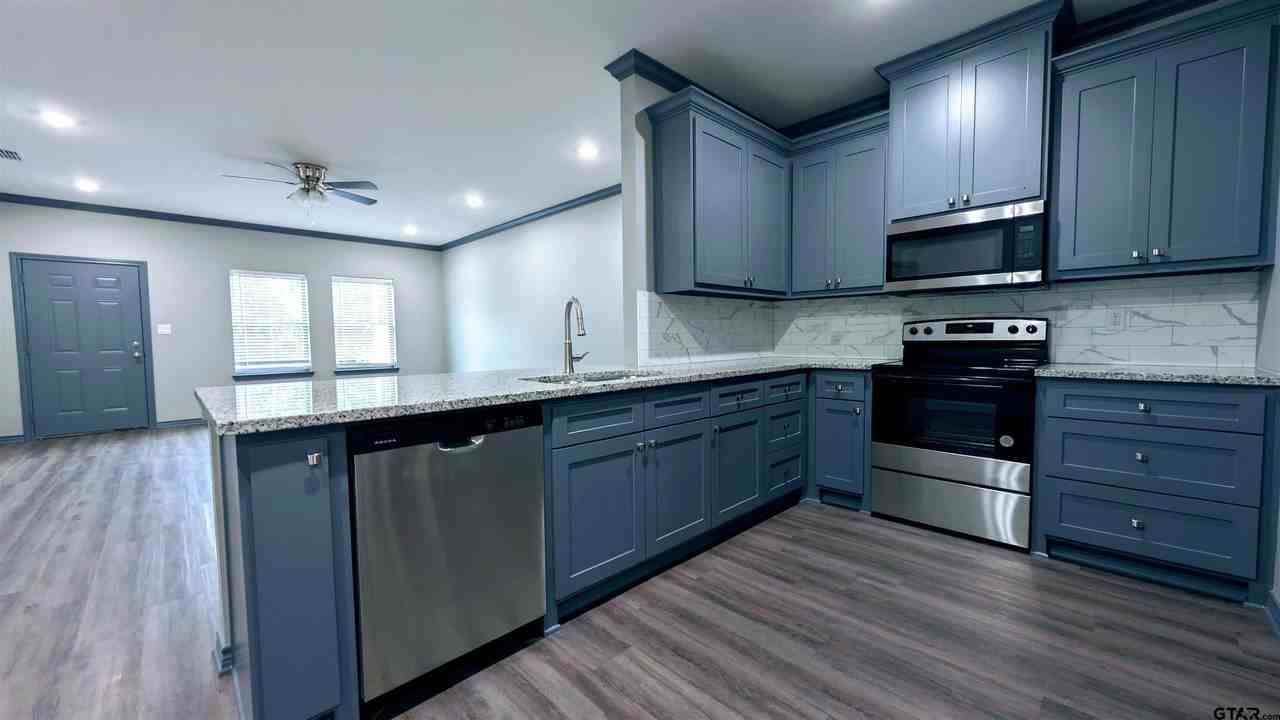 11532 County Road 219 Unit 1 - Photo 7 of 17