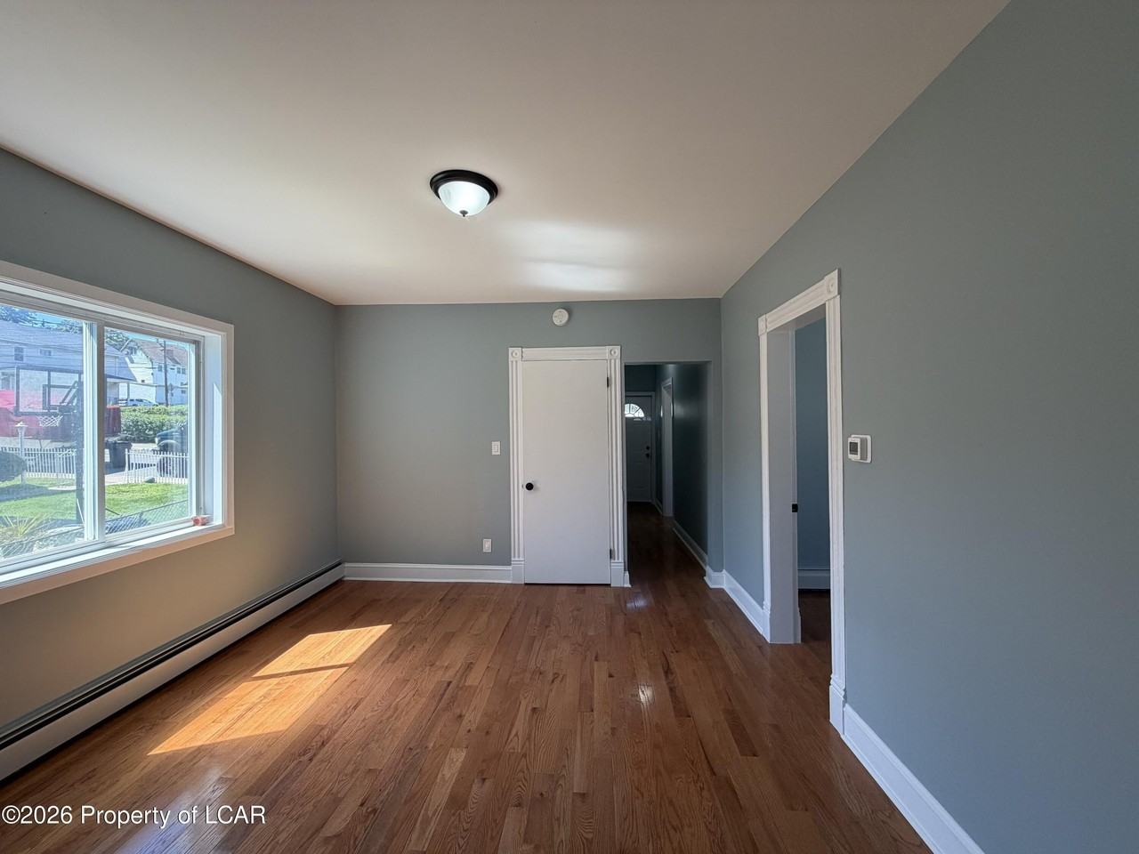 510 Pleasant Ave - Photo 4 of 7