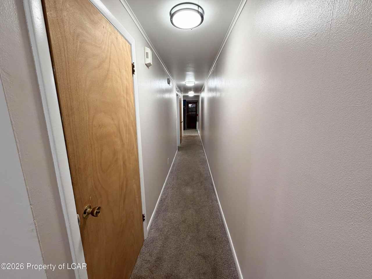 637 Monroe Ave - Photo 4 of 9