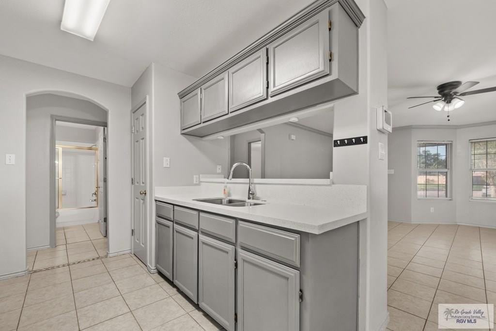 2824 Parkview Ln - Photo 5 of 19