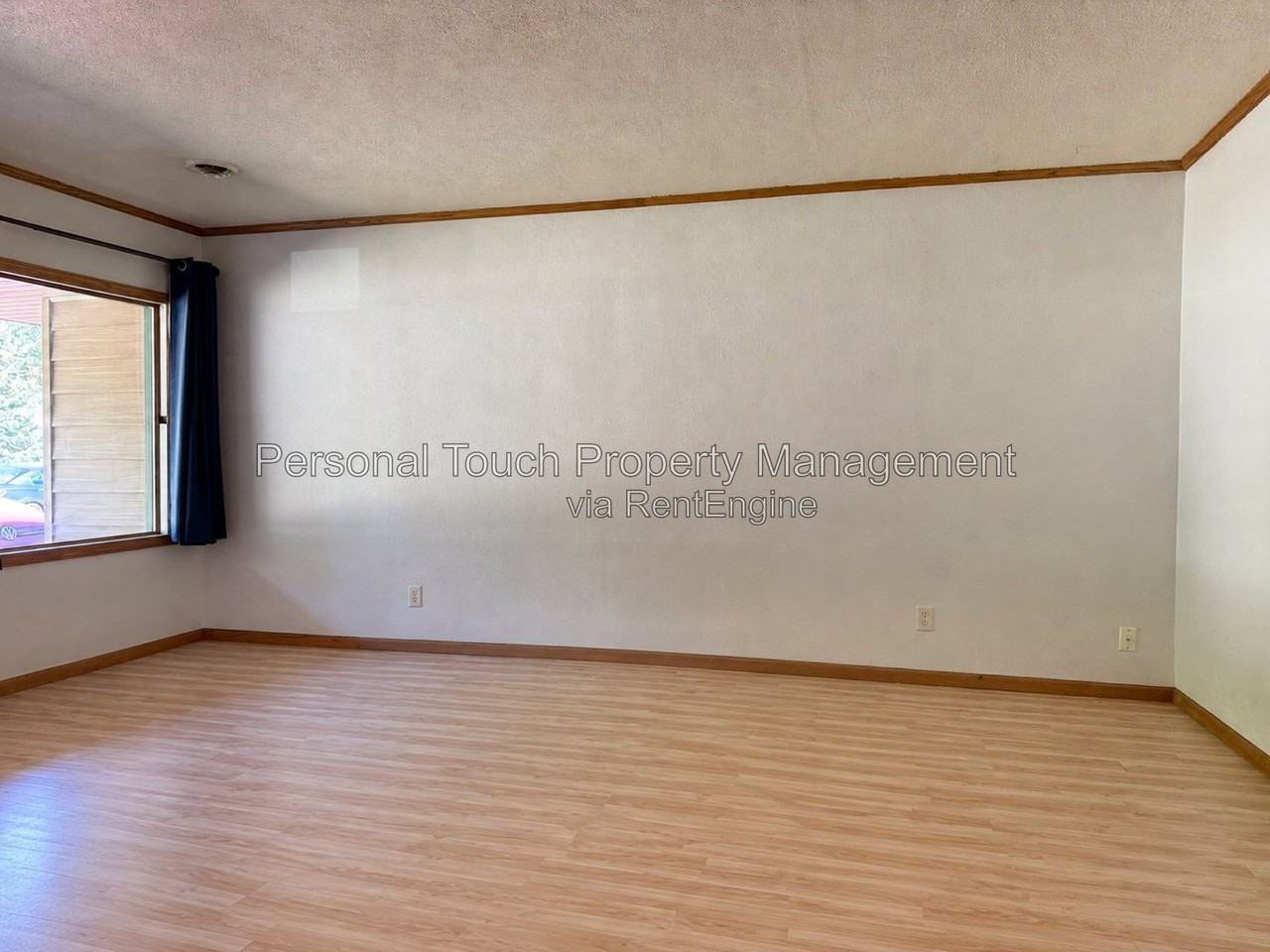 718 18th St S - Photo 2 of 23