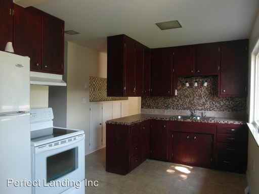 409 N 1st Ave - Photo 3 of 9