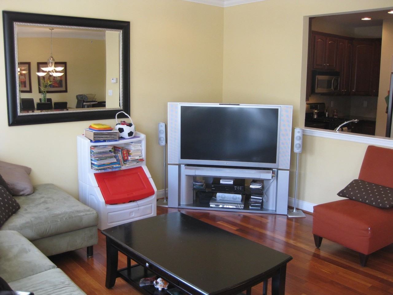 9 Surry Ct - Photo 3 of 12