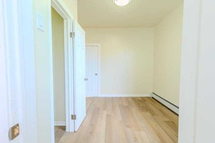 4312 Kennedy Blvd #4 - Photo 7 of 16