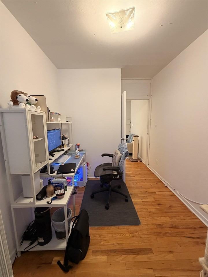 118 Adams St #5 - Photo 4 of 8