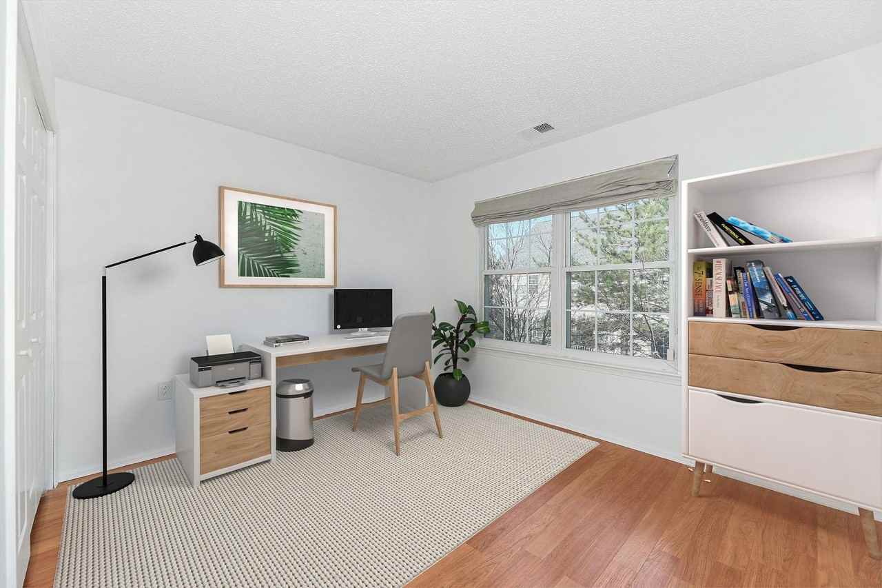 19 Cottonwood St - Photo 4 of 19
